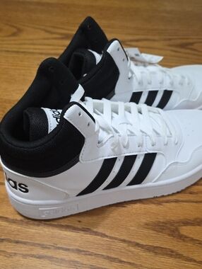 adidas Hoops 3.0 Mid White and Black Size 10m Brand New!